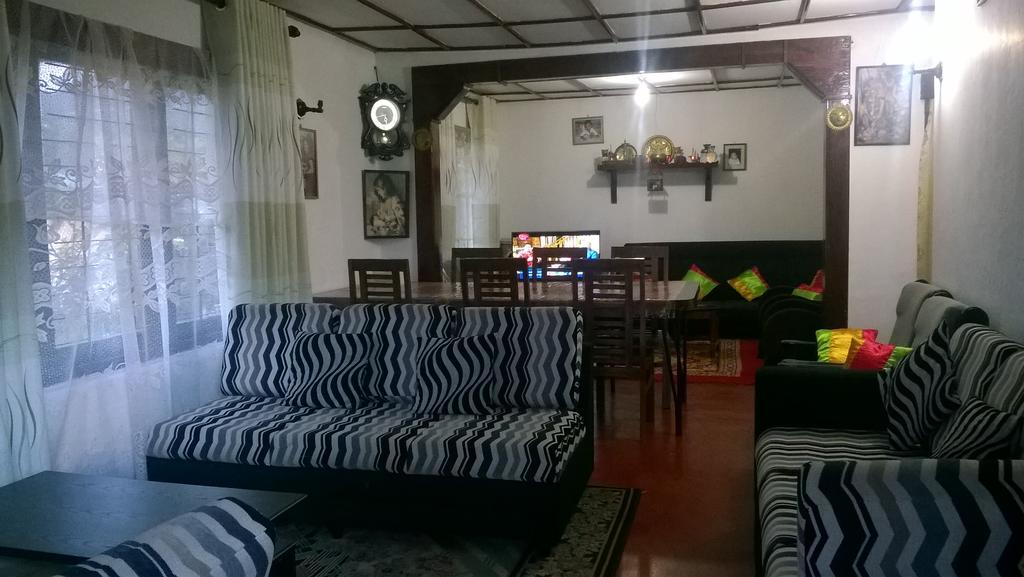 Srihelyes Inn Nuwara Eliya Ngoại thất bức ảnh