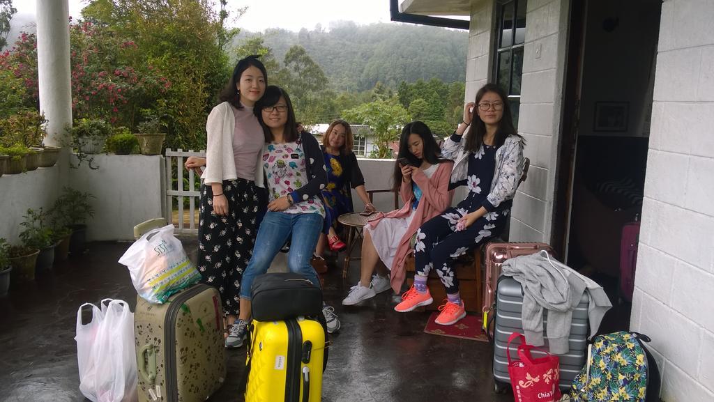 Srihelyes Inn Nuwara Eliya Ngoại thất bức ảnh