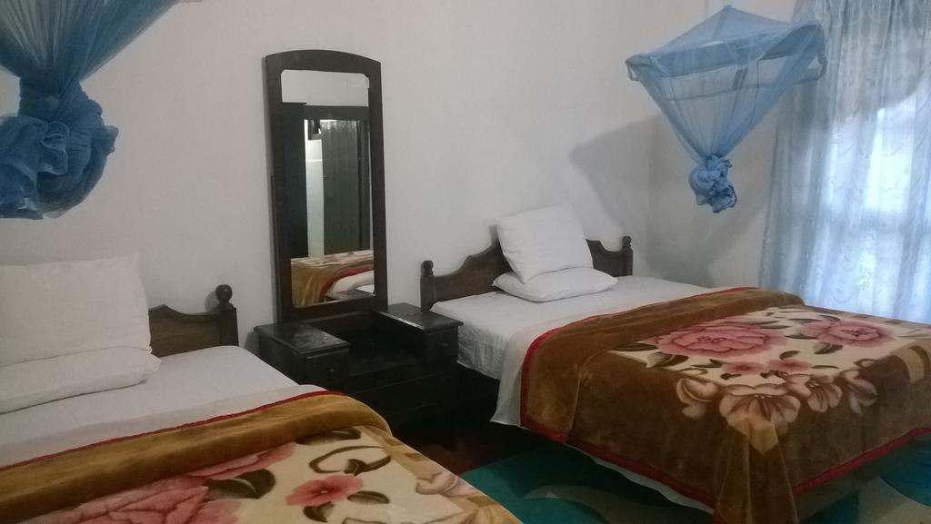 Srihelyes Inn Nuwara Eliya Ngoại thất bức ảnh