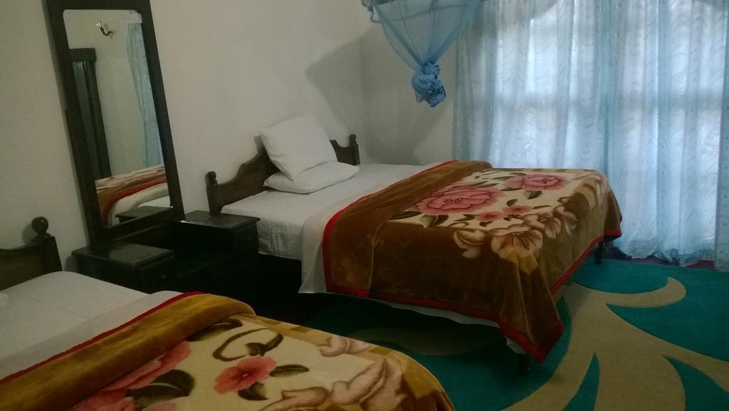 Srihelyes Inn Nuwara Eliya Ngoại thất bức ảnh